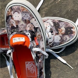 Vans X ACPCA Rare Cat Print Low Top M-7.5 W-9 Pre-owned